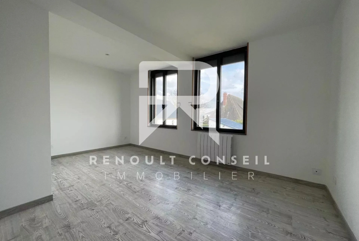 Maison de 103 m² à La Neuville Chant d’Oisel, 5 pièces, jardin clos, sans travaux 