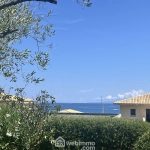 Appartement T2 de 43 m² avec jardin et vue sur la mer à Sant'Ambroggio