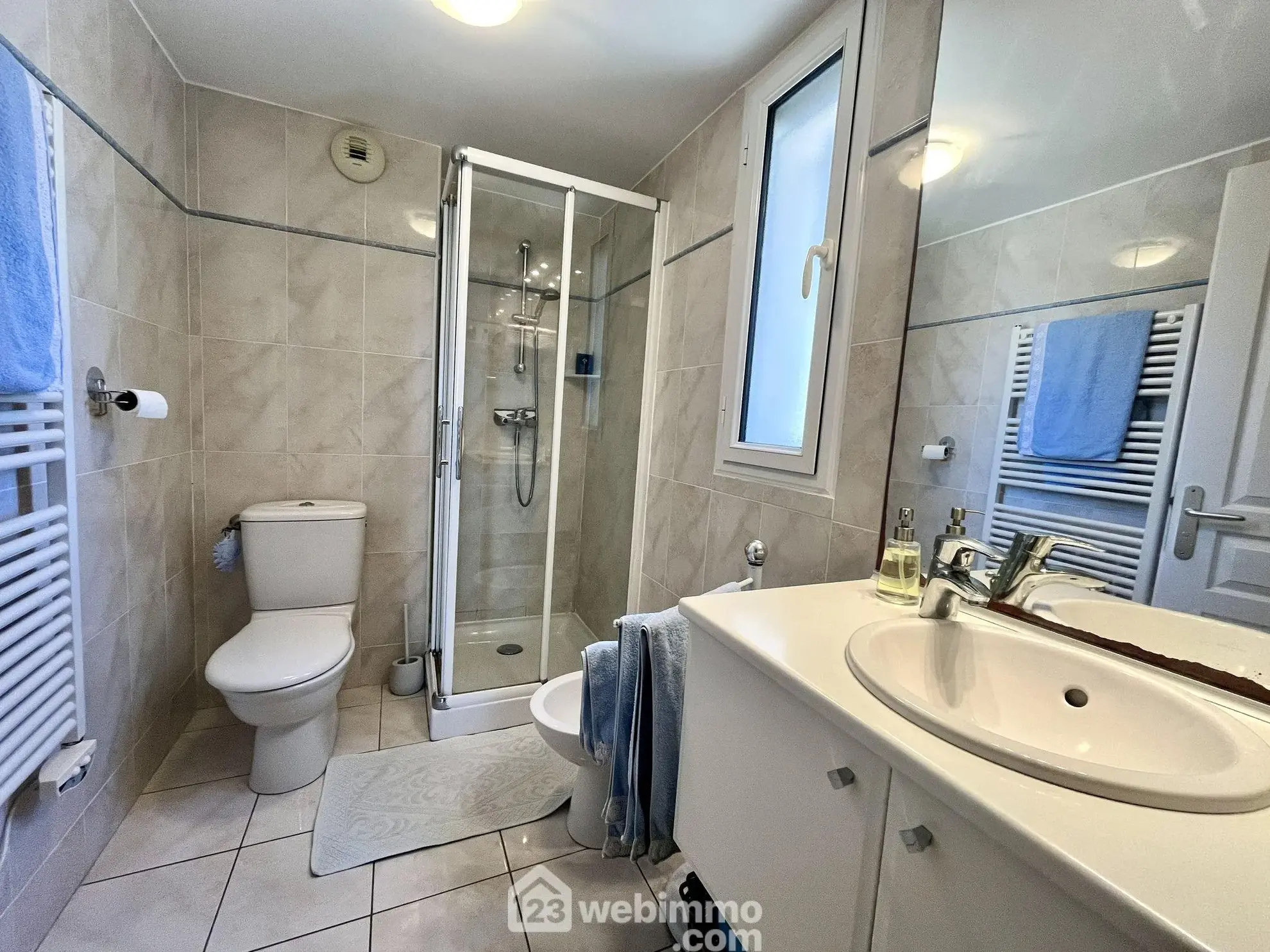 Appartement T2 de 43 m² avec jardin et vue sur la mer à Sant'Ambroggio 