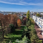 Appartement lumineux de 71,60 m² à Choisy-le-Roi avec parking et vue dégagée