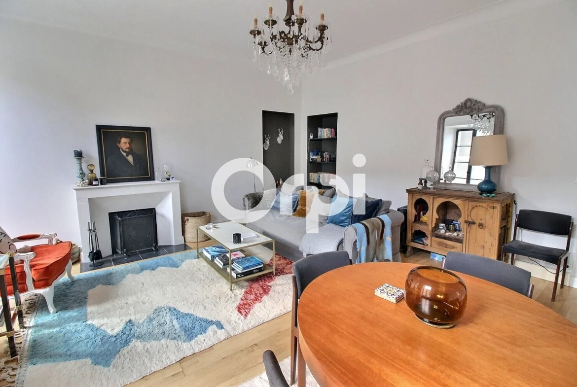 Appartements 3 pièces à vendre à Pau, centre-ville, 84 m² avec balcon 