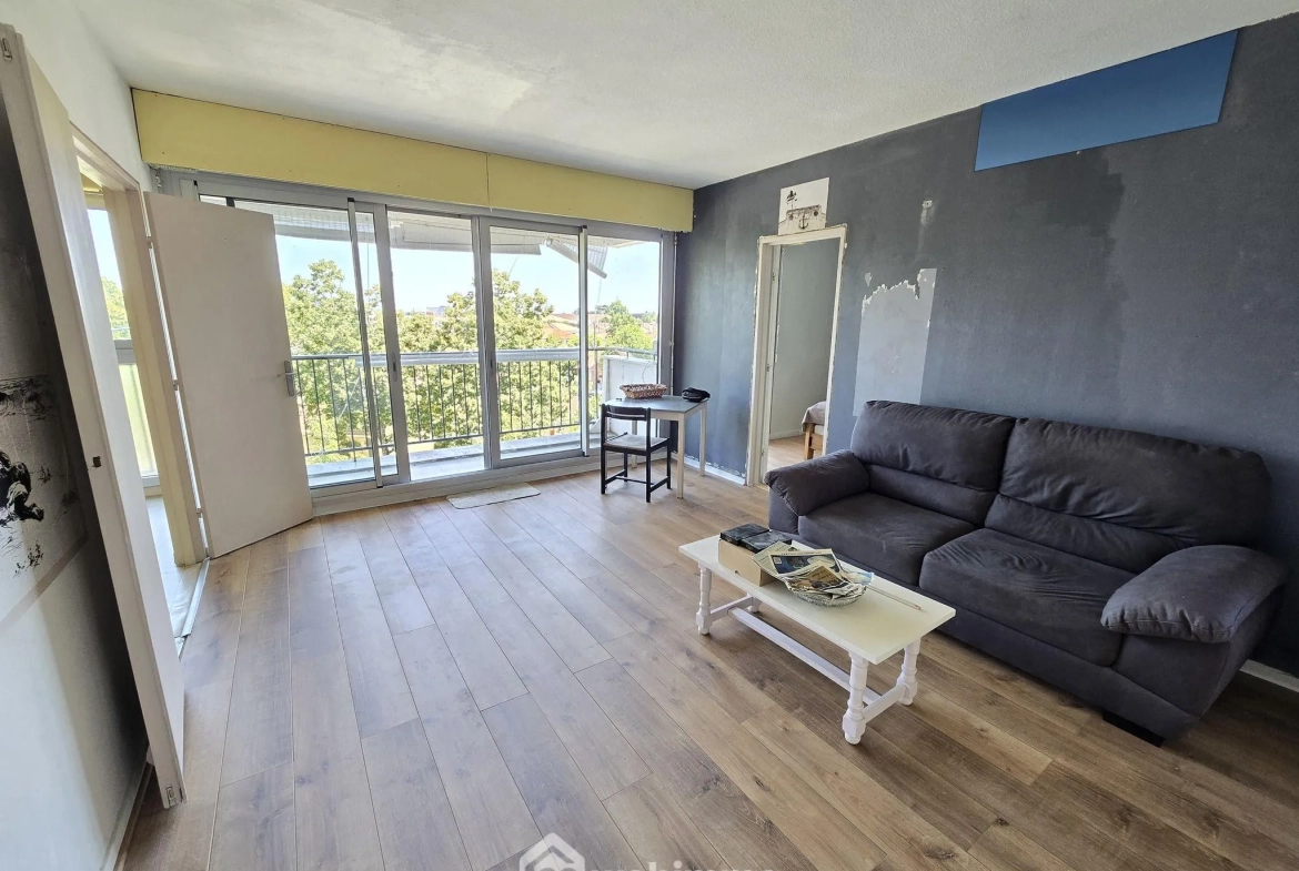 Appartement T3 de 61,97 m² à Bordeaux Caudéran avec cave et balcon 