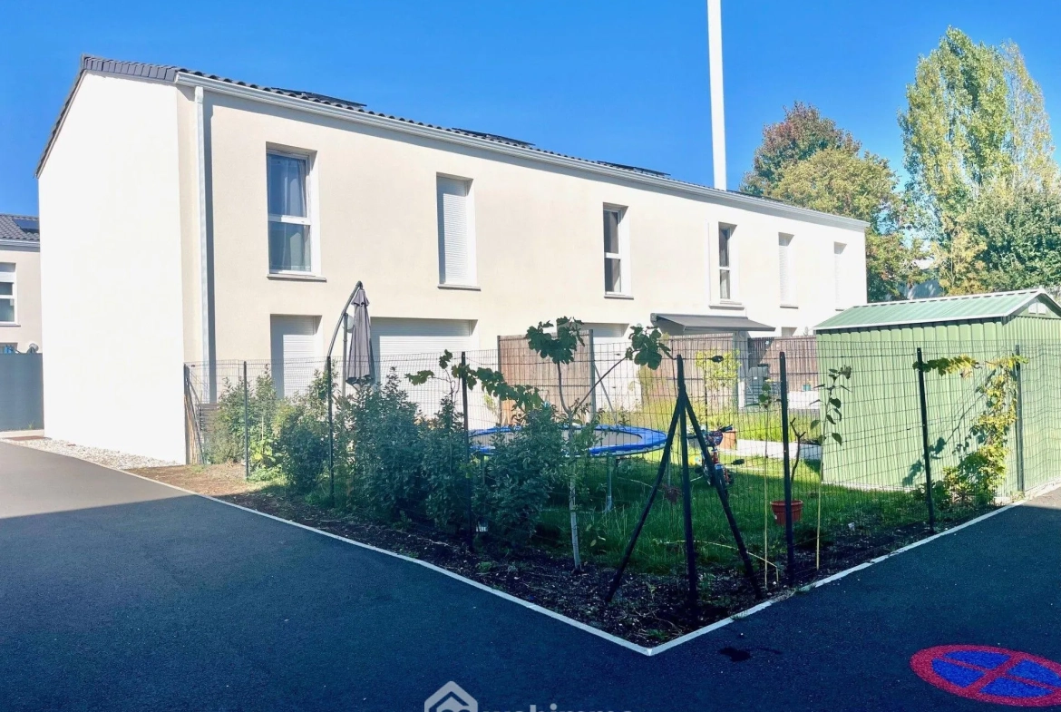 Maison neuve à vendre à Lormont - 2 chambres, jardin et proximité des commodités 