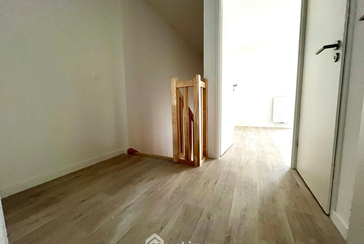Maison neuve à vendre à Lormont - 2 chambres, jardin et proximité des commodités 