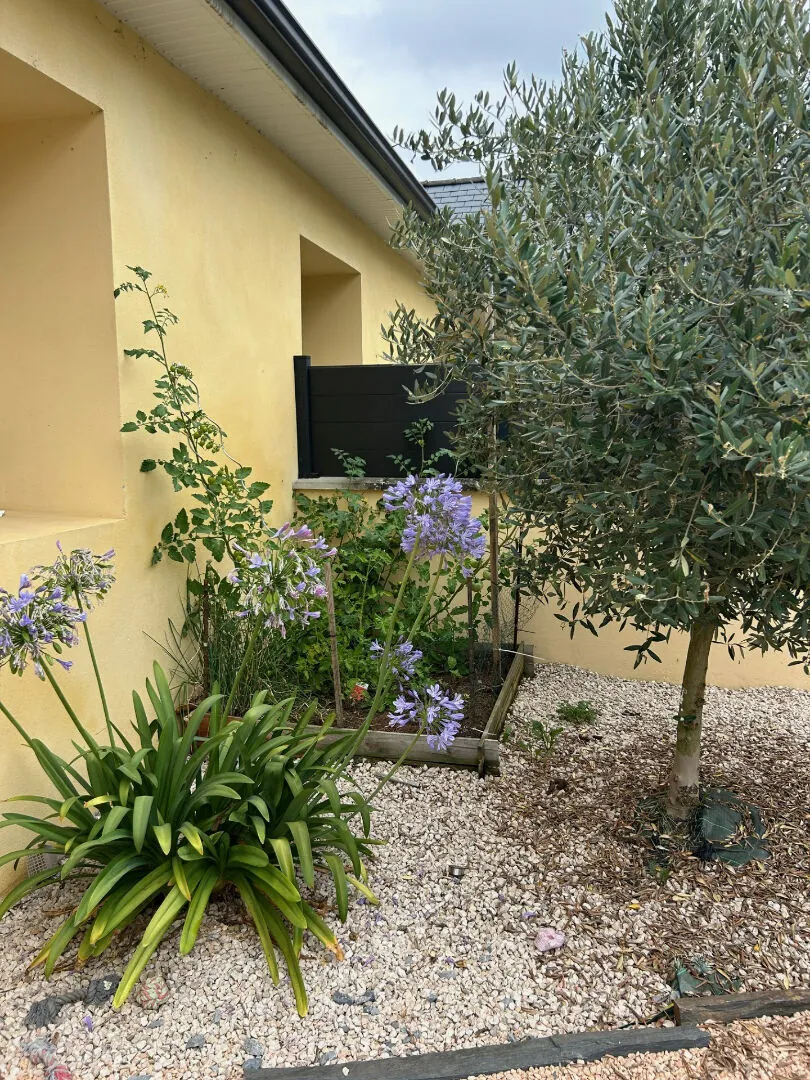 Villa plain-pied à vendre à Coarraze - 100 m² dans un environnement calme 
