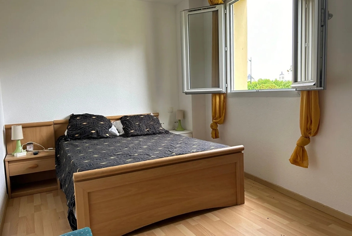 Villa plain-pied à vendre à Coarraze - 100 m² dans un environnement calme 