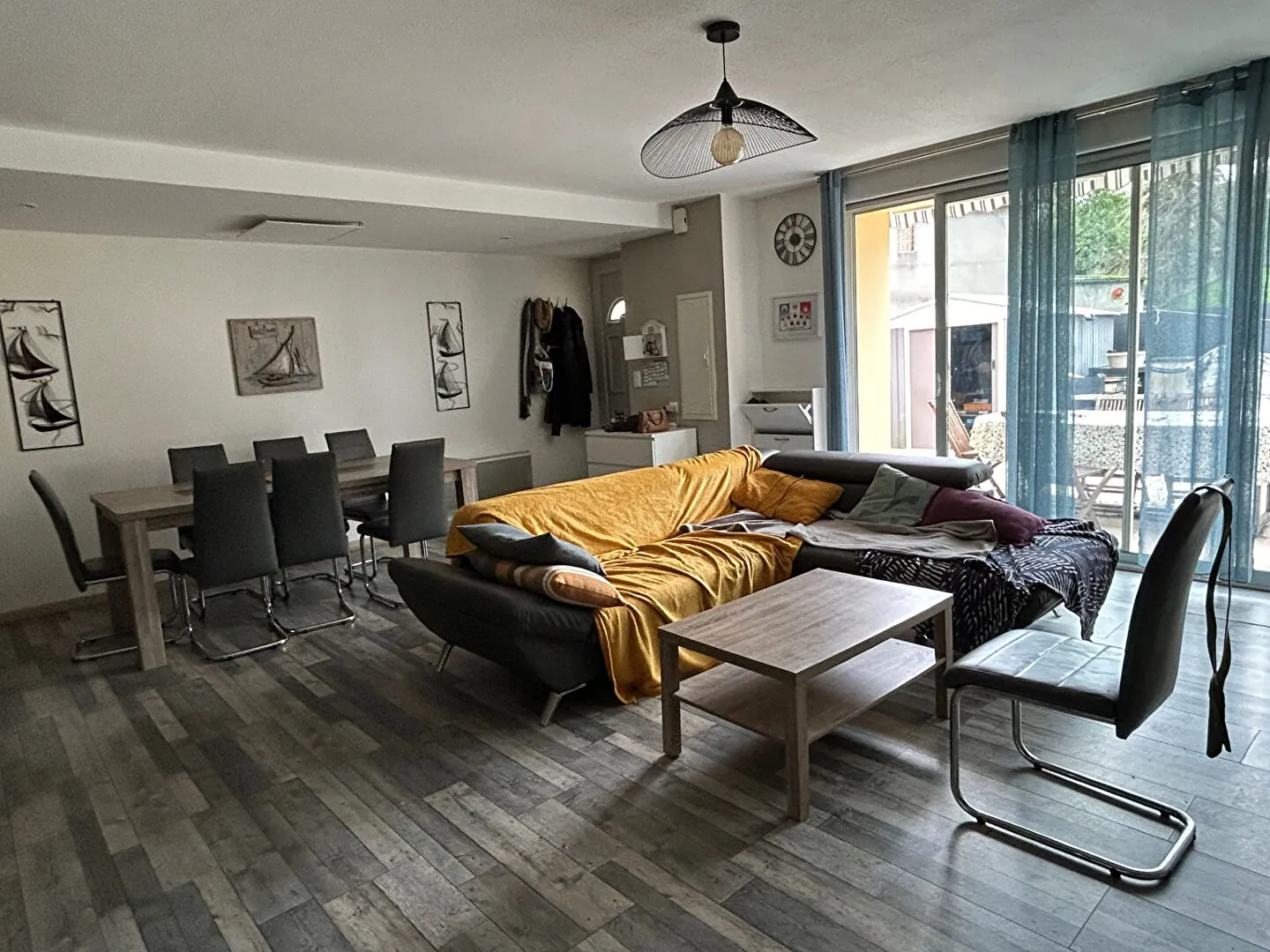 Villa plain-pied à vendre à Coarraze - 100 m² dans un environnement calme 