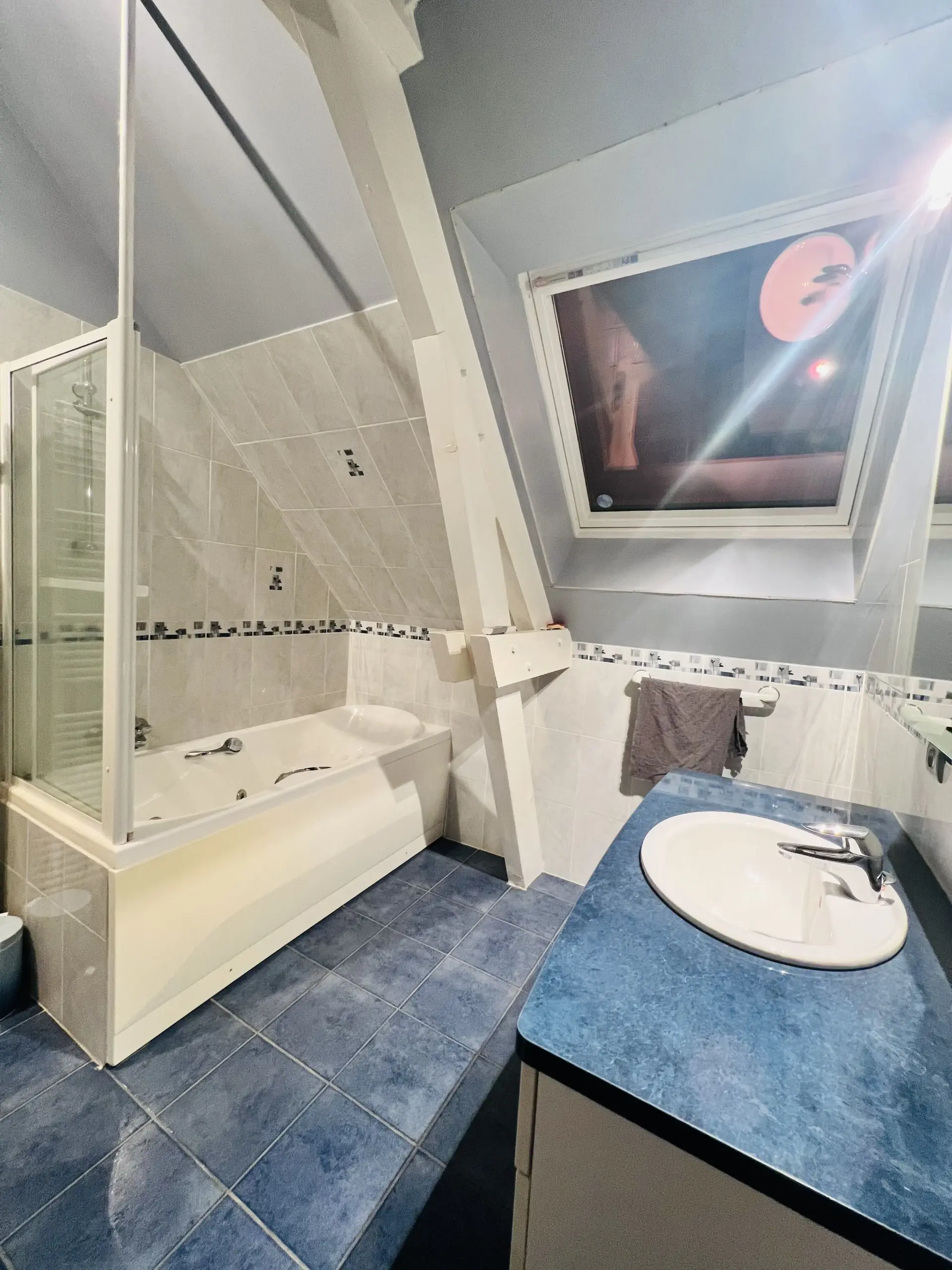 Magnifique maison de campagne de 220m² avec terrain et piscine à Saint-Agnan 