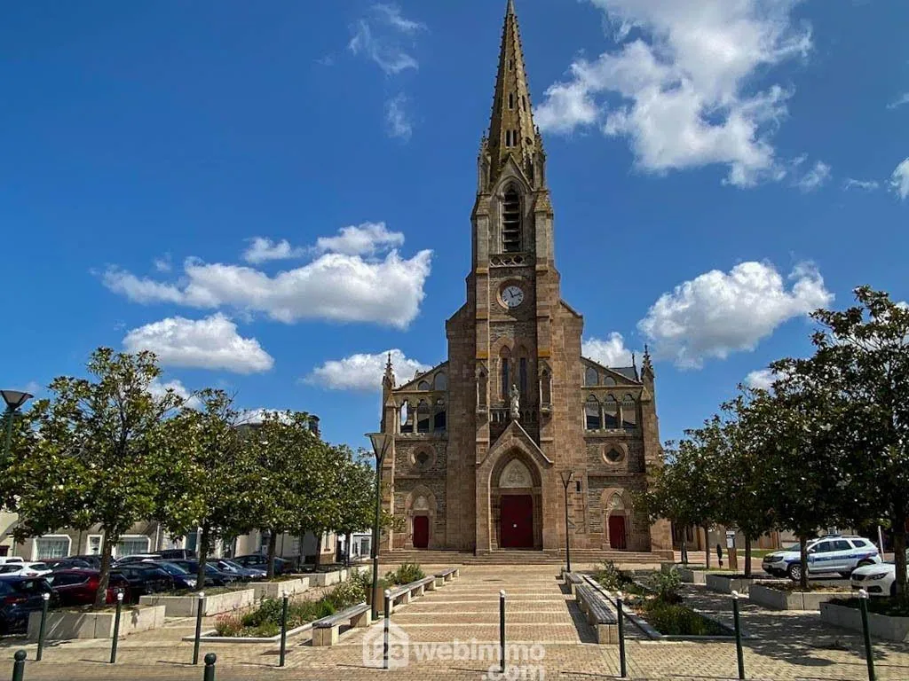 Terrain constructible de 602 m² à Saint Macaire en Mauges, proche Cholet et Nantes 