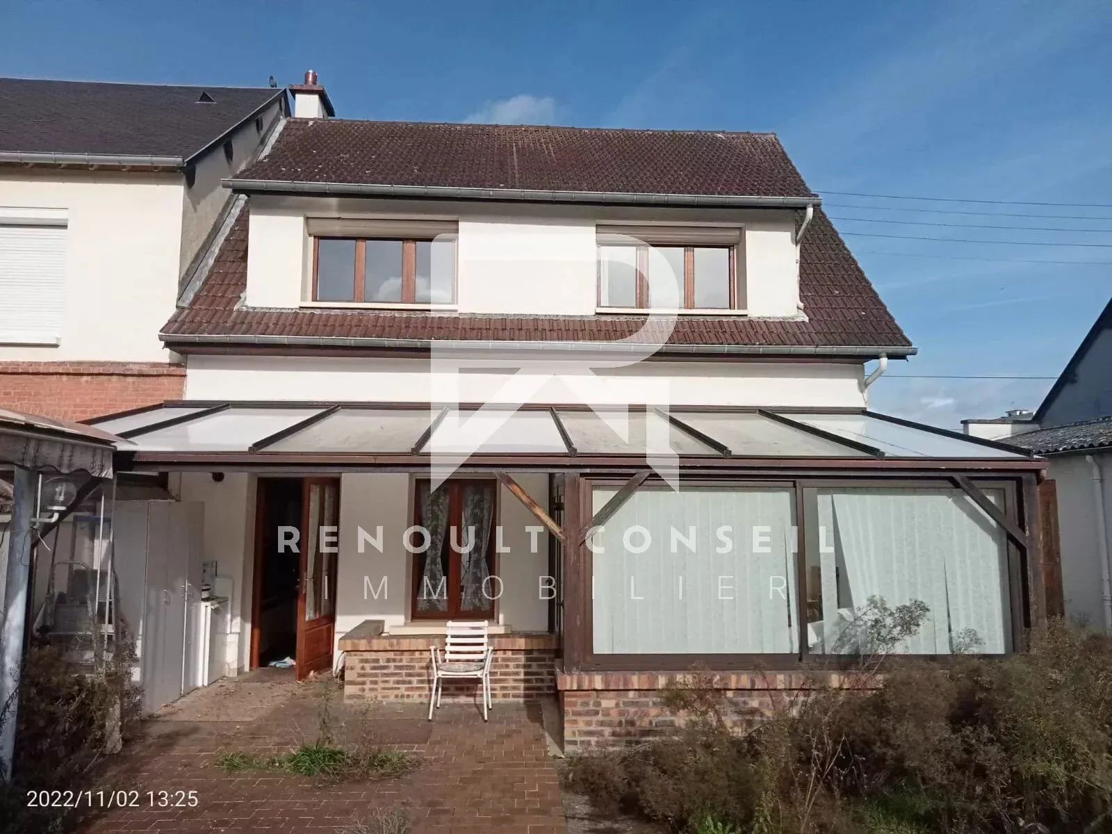 Charmante maison de ville de 115 m² à Caudebec-lès-Elbeuf avec jardin et garage 