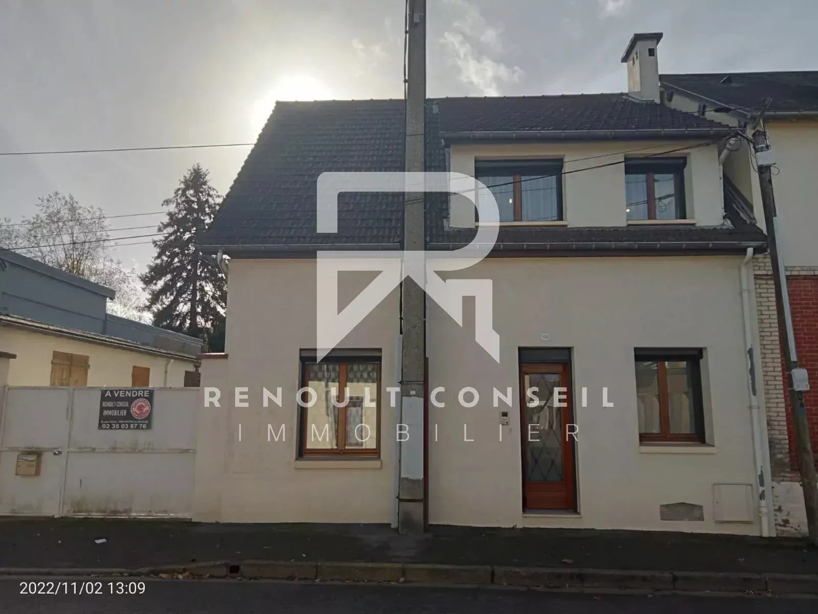 Charmante maison de ville de 115 m² à Caudebec-lès-Elbeuf avec jardin et garage 