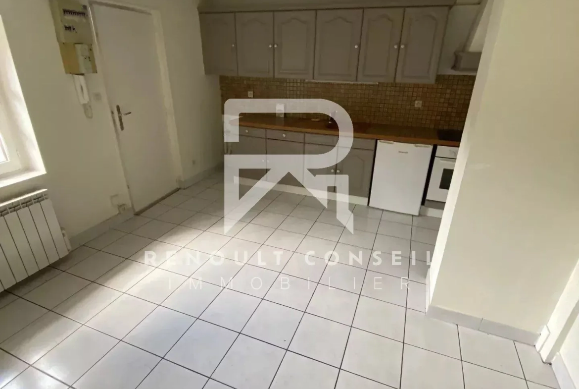 Appartement de 33 m² à vendre à Rouen Saint-Nicaise, idéal pour investisseur ou premier achat 