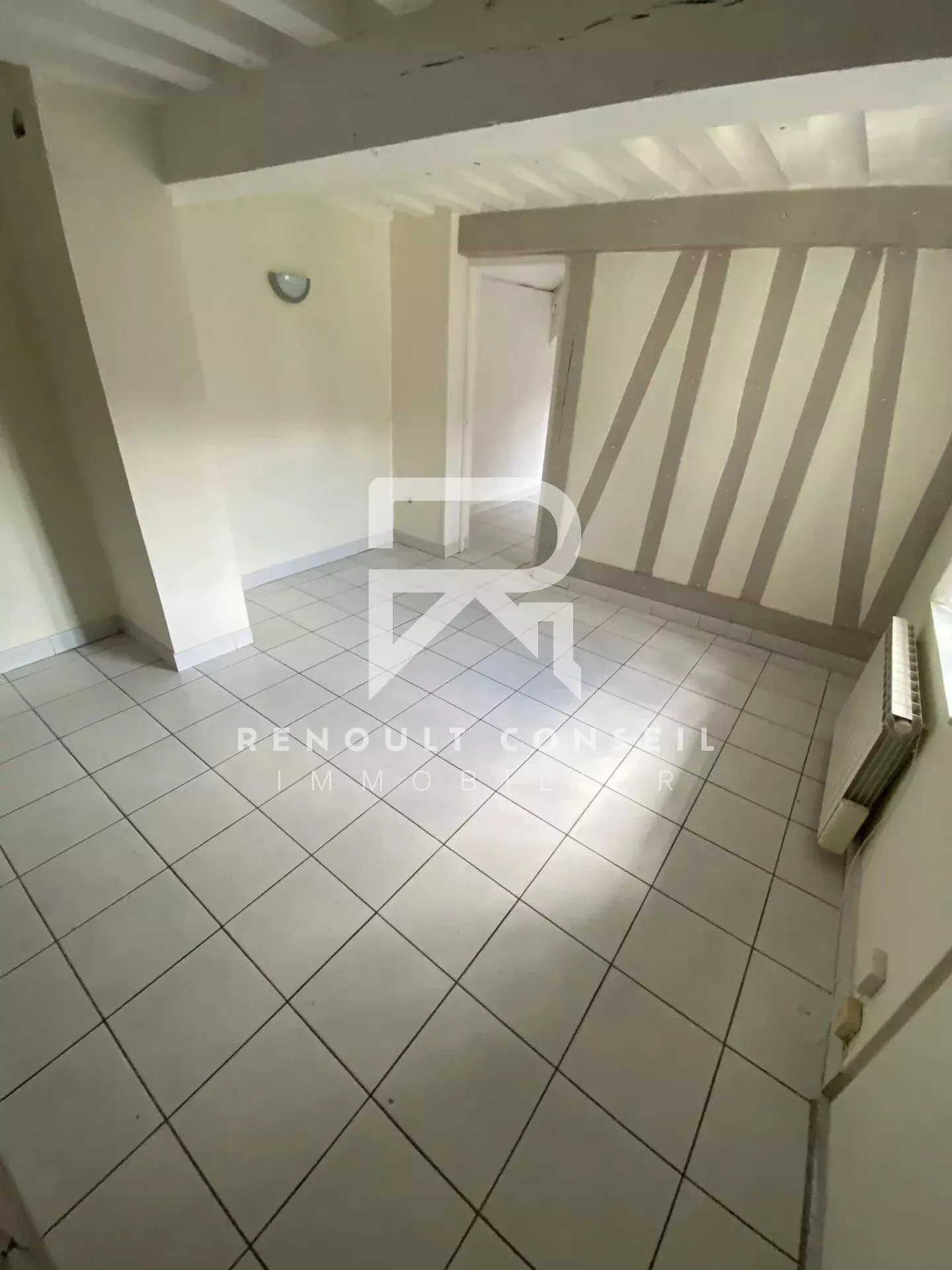 Appartement de 33 m² à vendre à Rouen Saint-Nicaise, idéal pour investisseur ou premier achat 