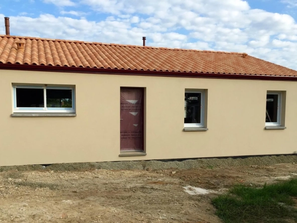 Maison neuve à Aulhat-Flat, 3 chambres, faible consommation, terrain de 450 m²