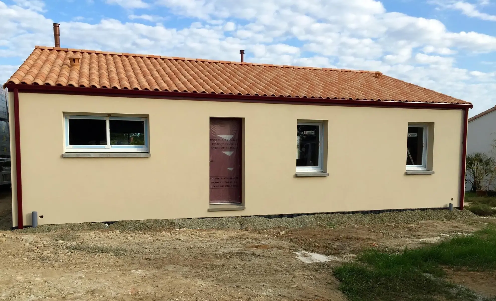 Maison neuve à Aulhat-Flat, 3 chambres, faible consommation, terrain de 450 m² 