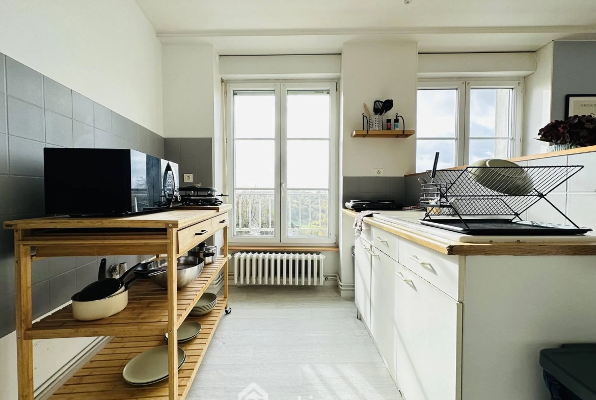 Bel appartement de 52m² avec vue à Laon, idéal pour votre confort 