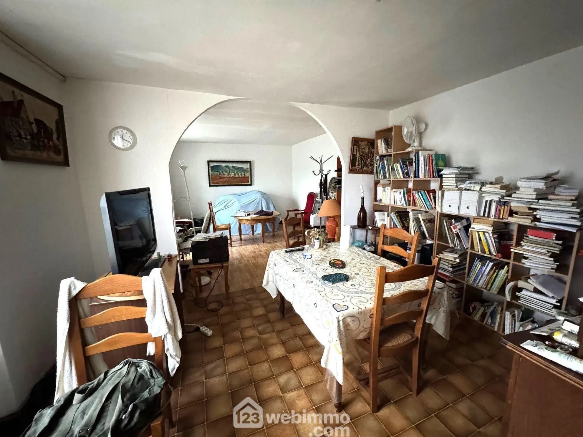 Maison de caractère à Lisses de 120m², à rénover avec potentiel d'extension 