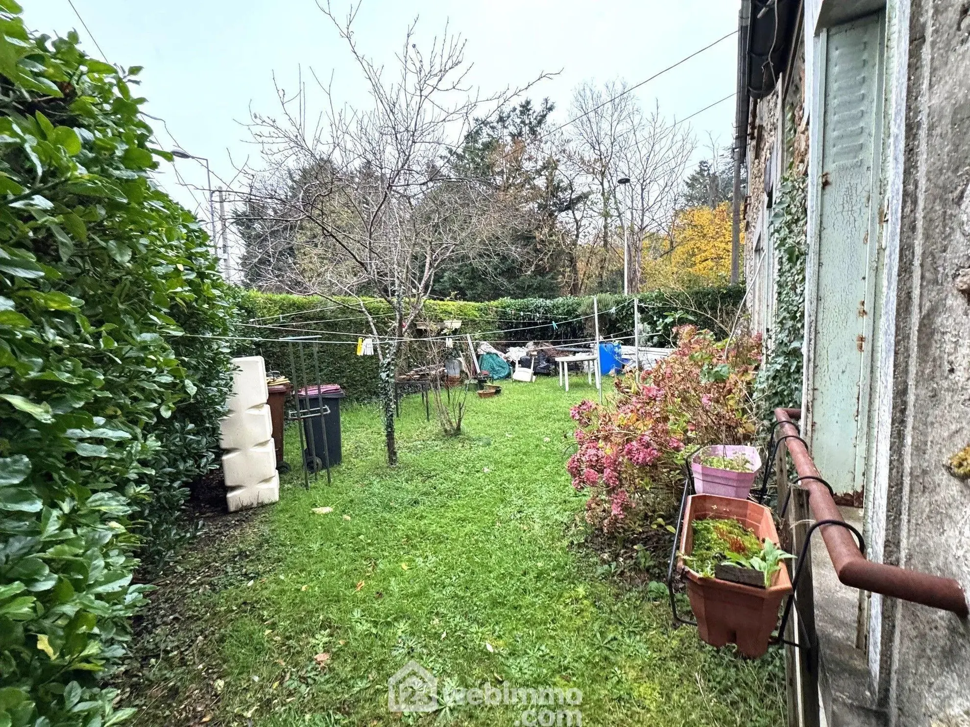 Maison de caractère à Lisses de 120m², à rénover avec potentiel d'extension 