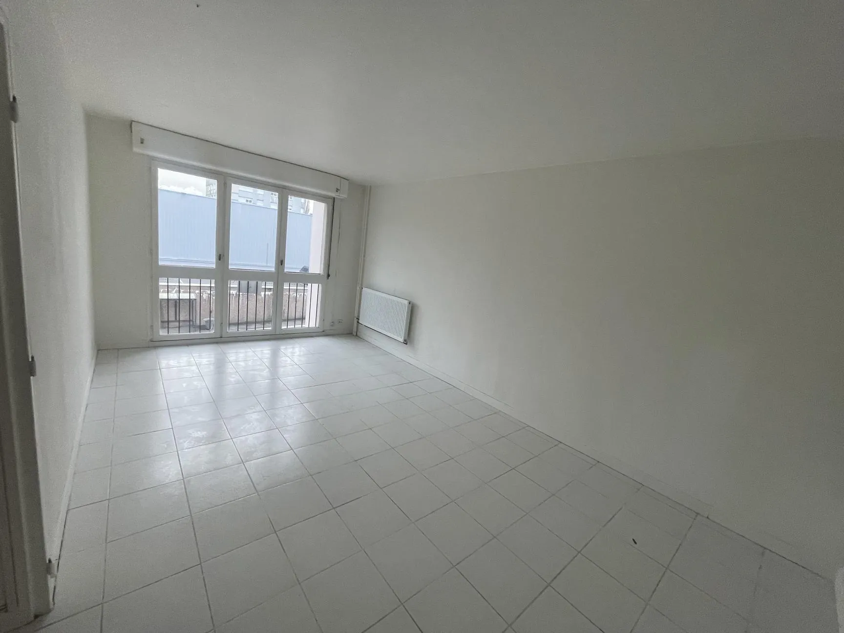 Appartement de 65 m² à Épinal proche commerces avec cave et parking 