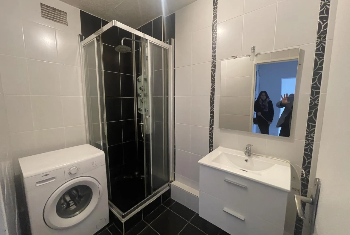 Appartement de 65 m² à Épinal proche commerces avec cave et parking 