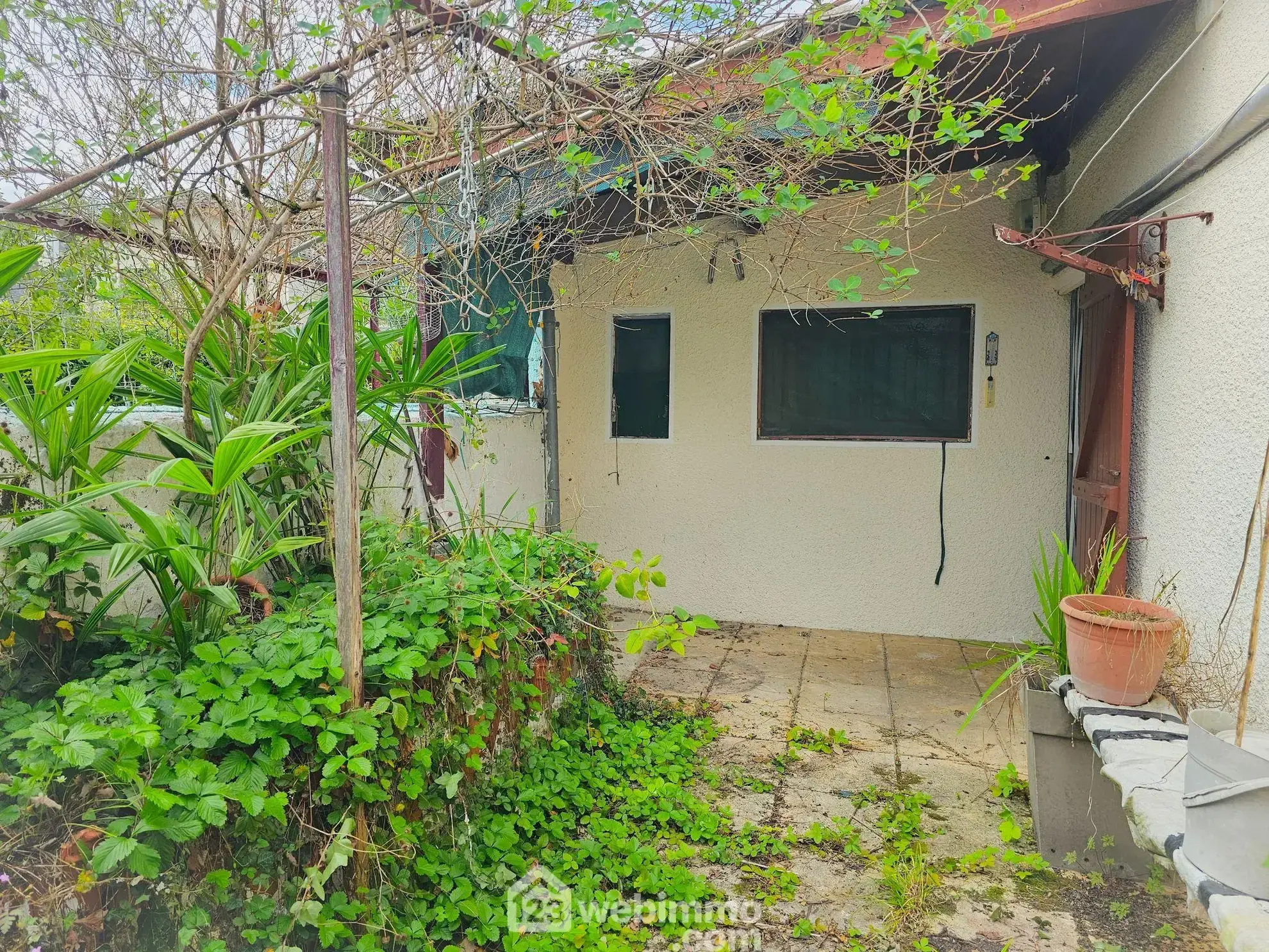 Charmante maison ancienne de 59m² à Lestelle-Bétharram avec potentiel d'aménagement 