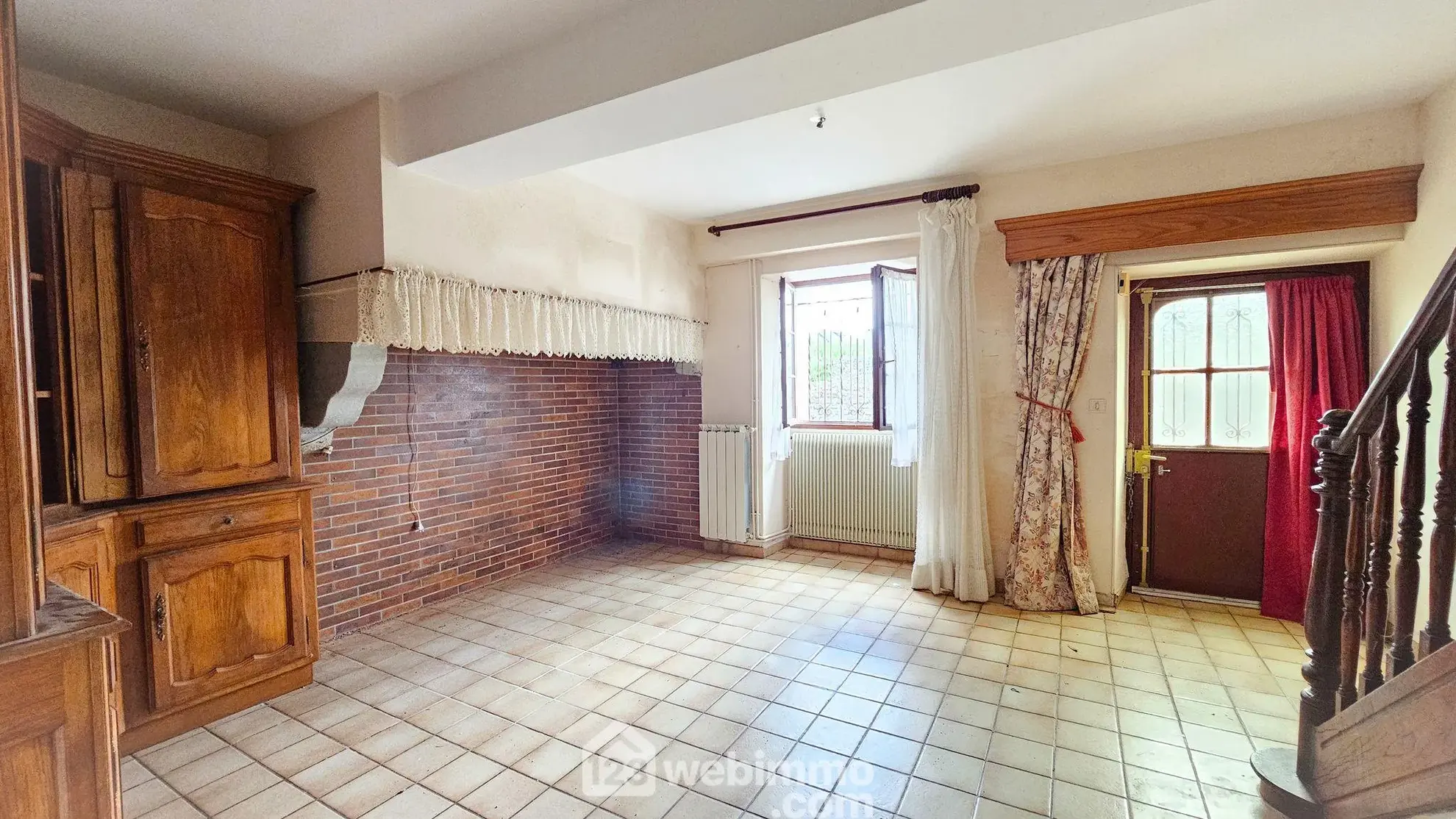 Charmante maison ancienne de 59m² à Lestelle-Bétharram avec potentiel d'aménagement 