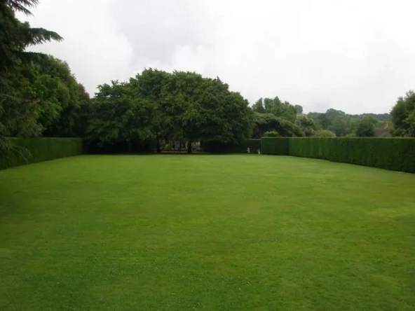 Terrain à bâtir de 450 m² à Auros - Opportunité exceptionnelle