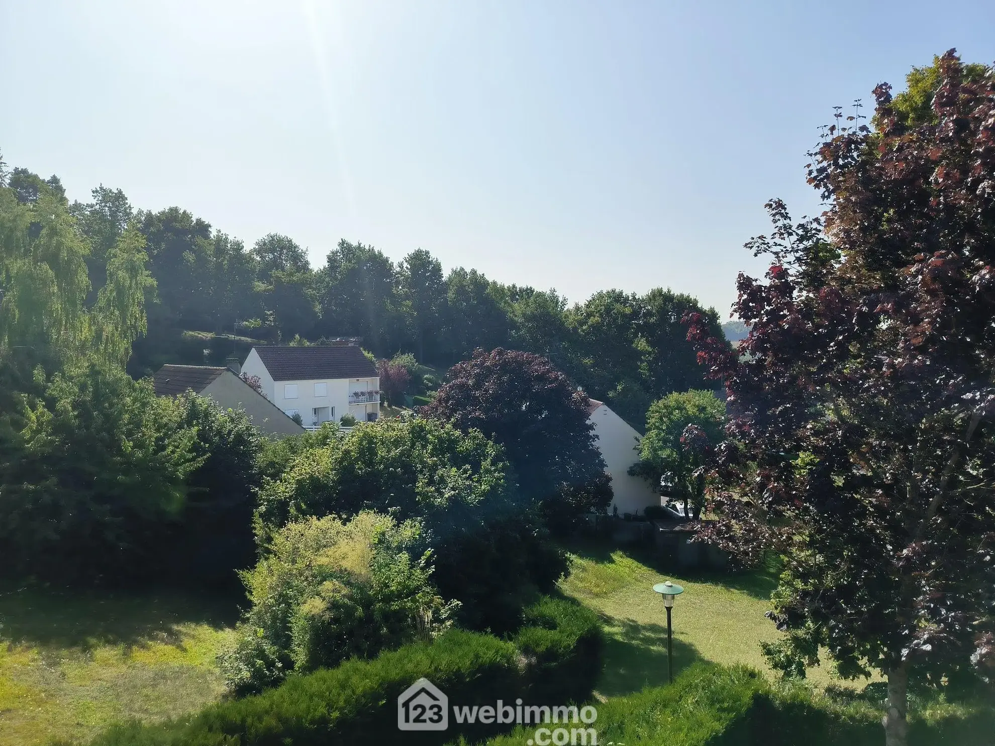 Maison de 95 m² avec 4 chambres, jardin et garage proche de Soissons 