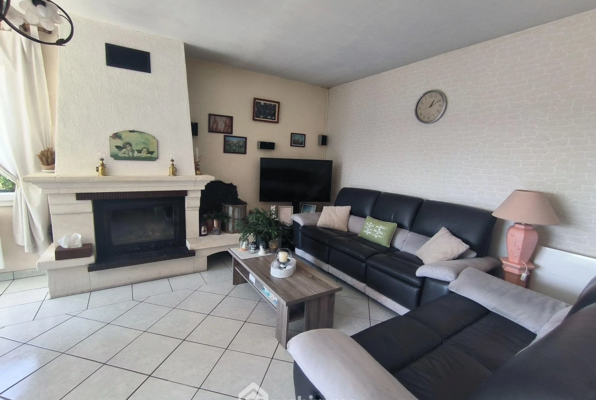 Maison de 95 m² avec 4 chambres, jardin et garage proche de Soissons 