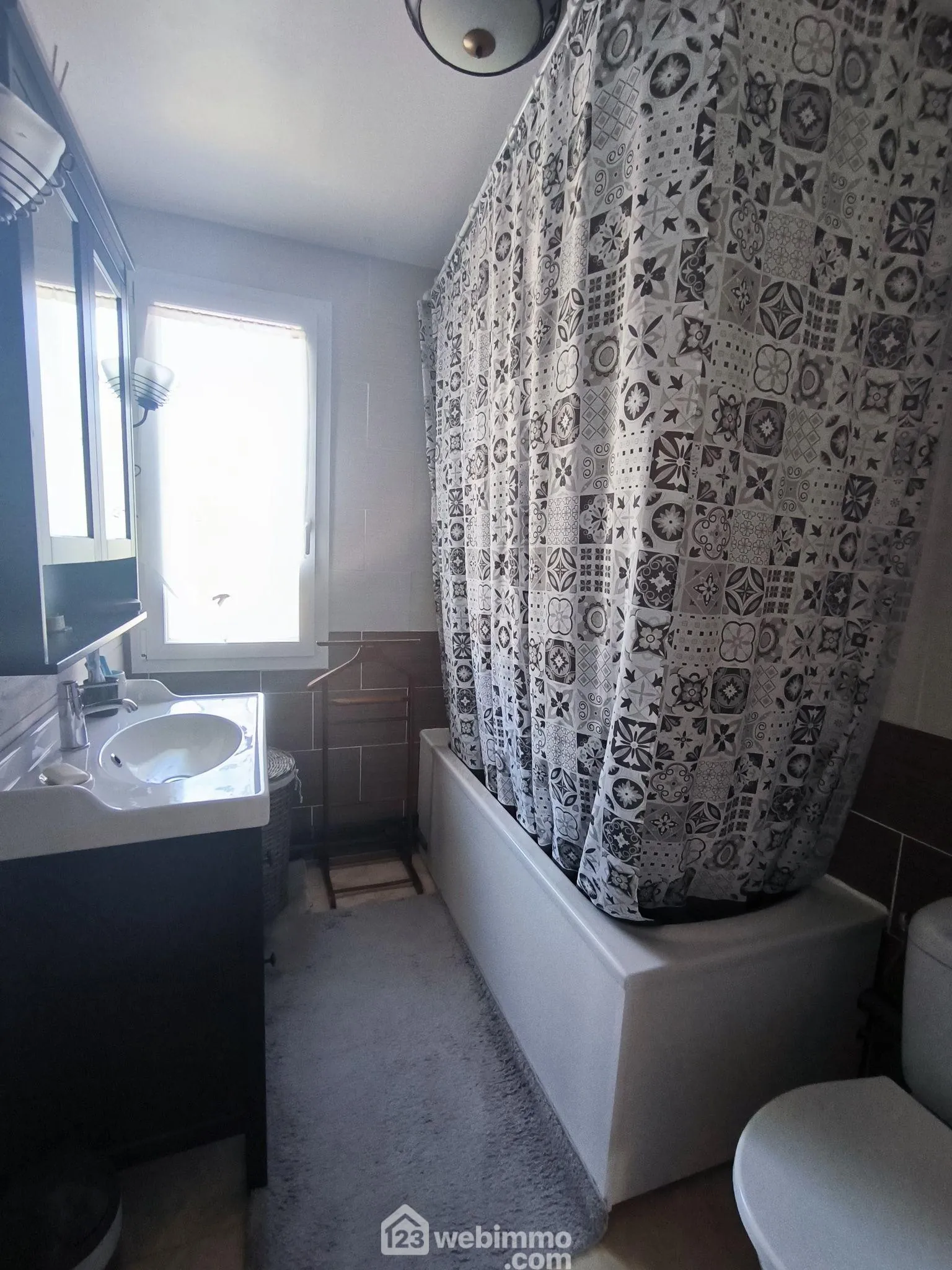 Maison de 95 m² avec 4 chambres, jardin et garage proche de Soissons 