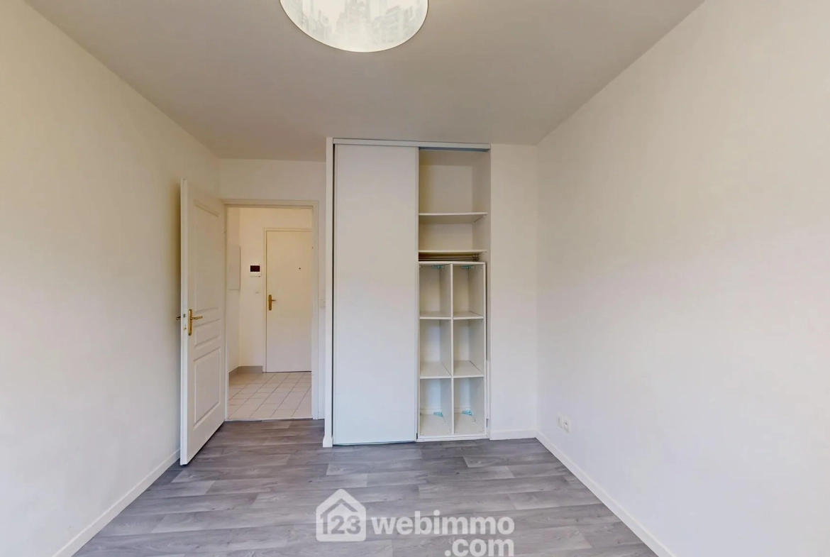 Appartement 2 pièces de 51 m² à Margny-lès-Compiègne avec garage et balcon 