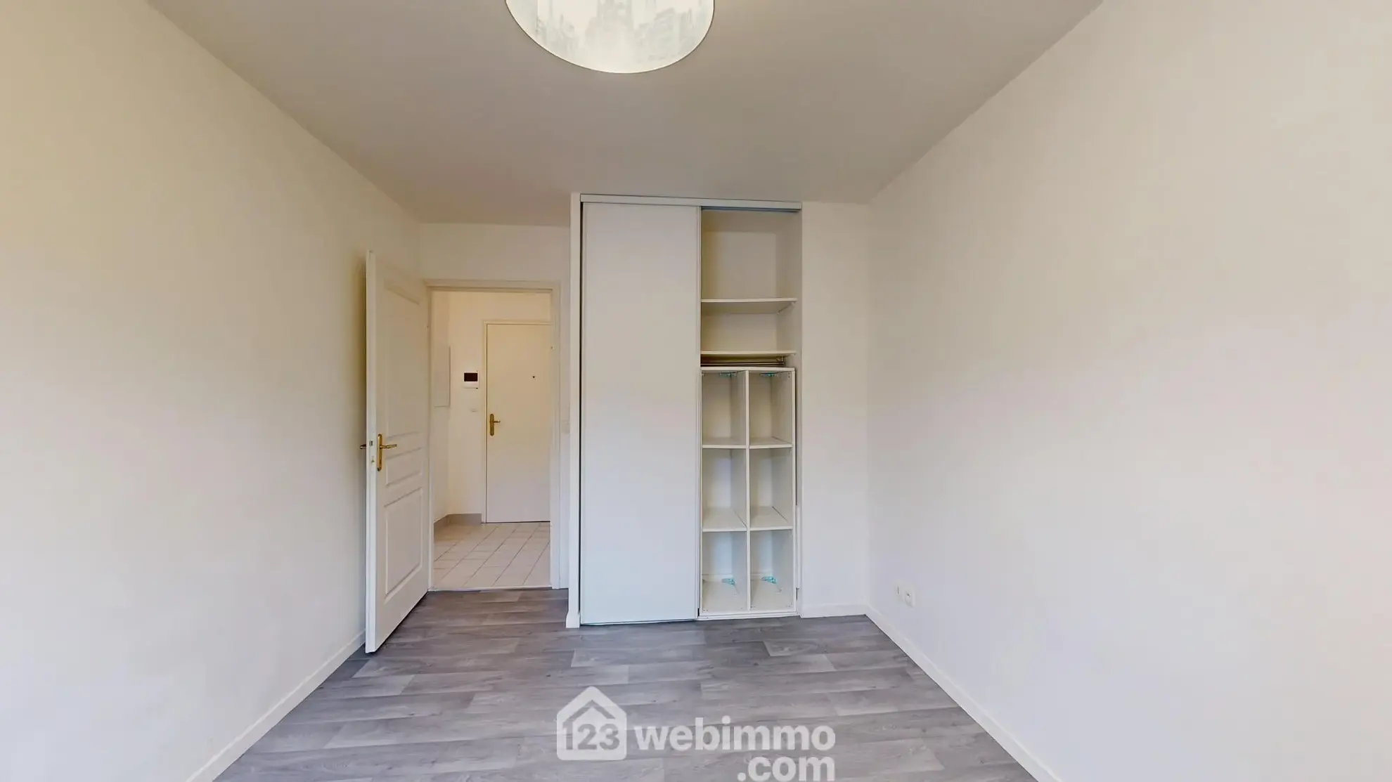 Appartement 2 pièces de 51 m² à Margny-lès-Compiègne avec garage et balcon 