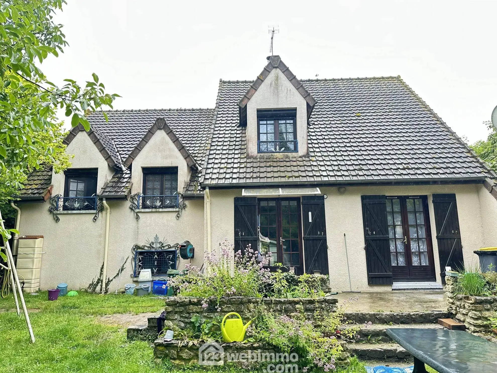 Belle maison de 126 m² à Liesse-Notre-Dame avec 5 chambres et grand terrain 