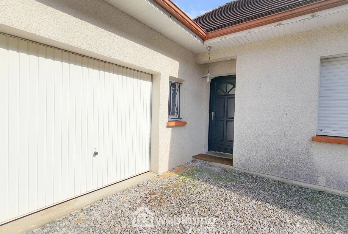 Maison de plain-pied à Narcastet avec grand jardin et garage 