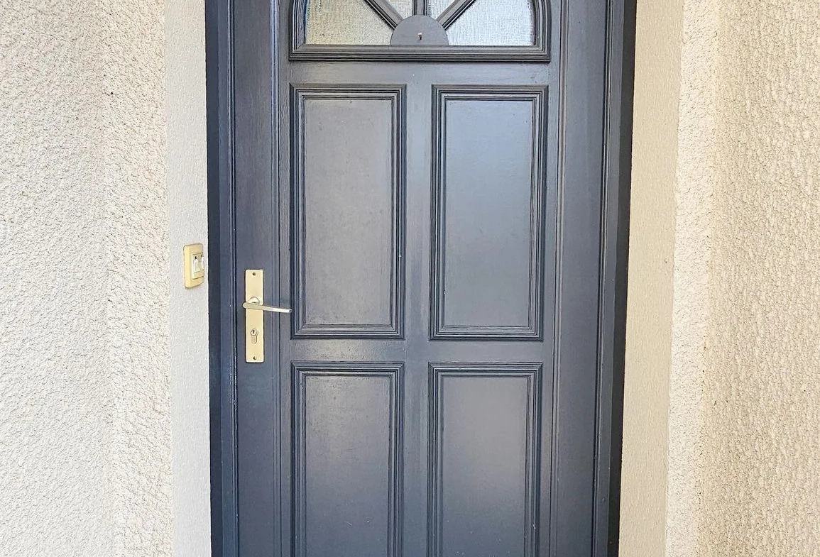 Maison de plain-pied à Narcastet avec grand jardin et garage 