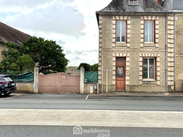 Magnifique maison de ville à Ingrandes-sur-Vienne avec grand terrain de 756 m²