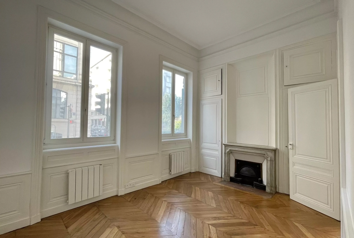 Appartement lumineux de 48 m² à Lyon 6, proximité métro Foch et parc de la Tête d’Or 