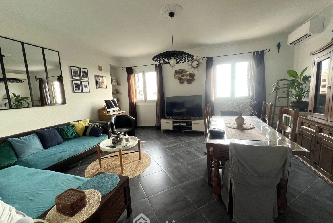 Appartement F5 lumineux de 91m² avec parking et cave à Bastia Sud 