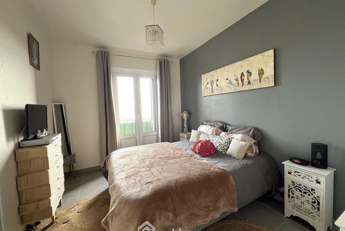 Appartement F5 lumineux de 91m² avec parking et cave à Bastia Sud 