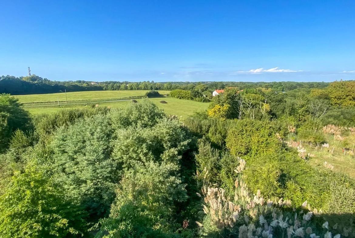 Bel appartement T3 avec vue imprenable et calme à Bayonne 