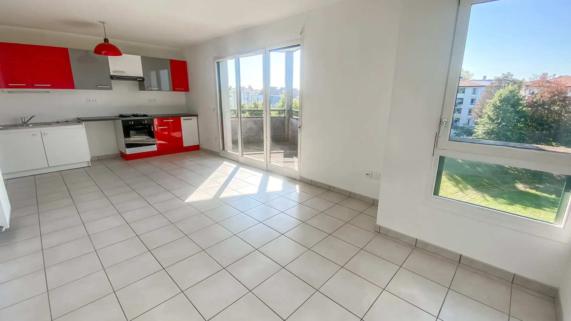 Bel appartement T3 avec vue imprenable et calme à Bayonne 