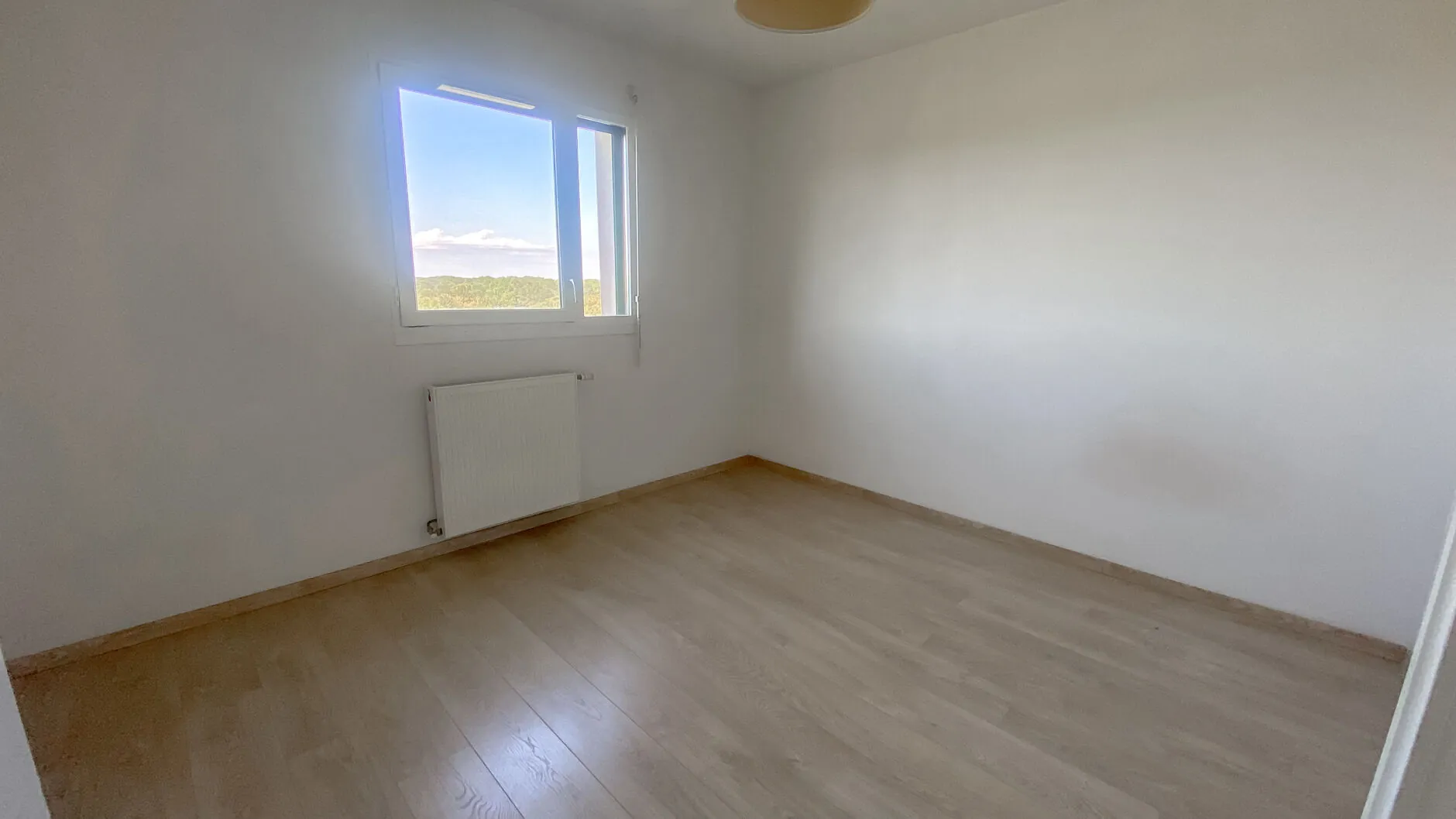 Bel appartement T3 avec vue imprenable et calme à Bayonne 