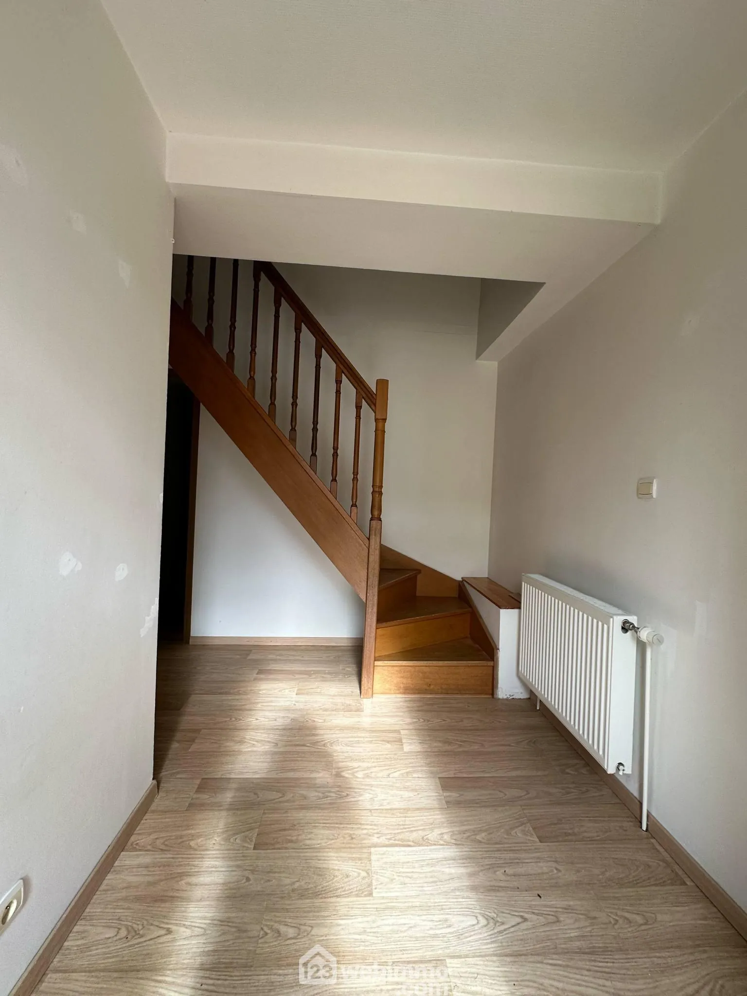 Investissement immobilier rare à Mauregny-en-Haye - 306 m² avec potentiel locatif 