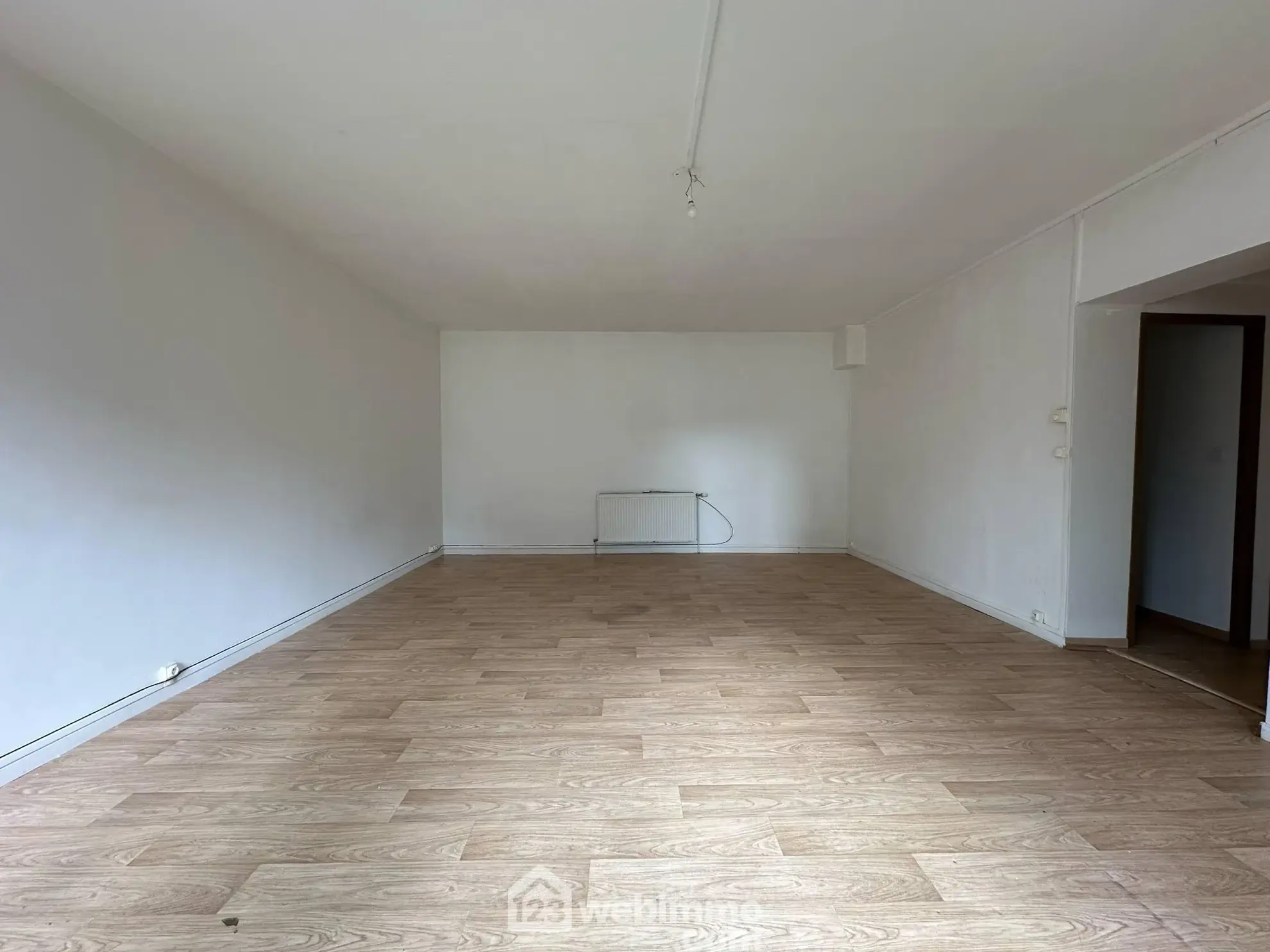 Investissement immobilier rare à Mauregny-en-Haye - 306 m² avec potentiel locatif 