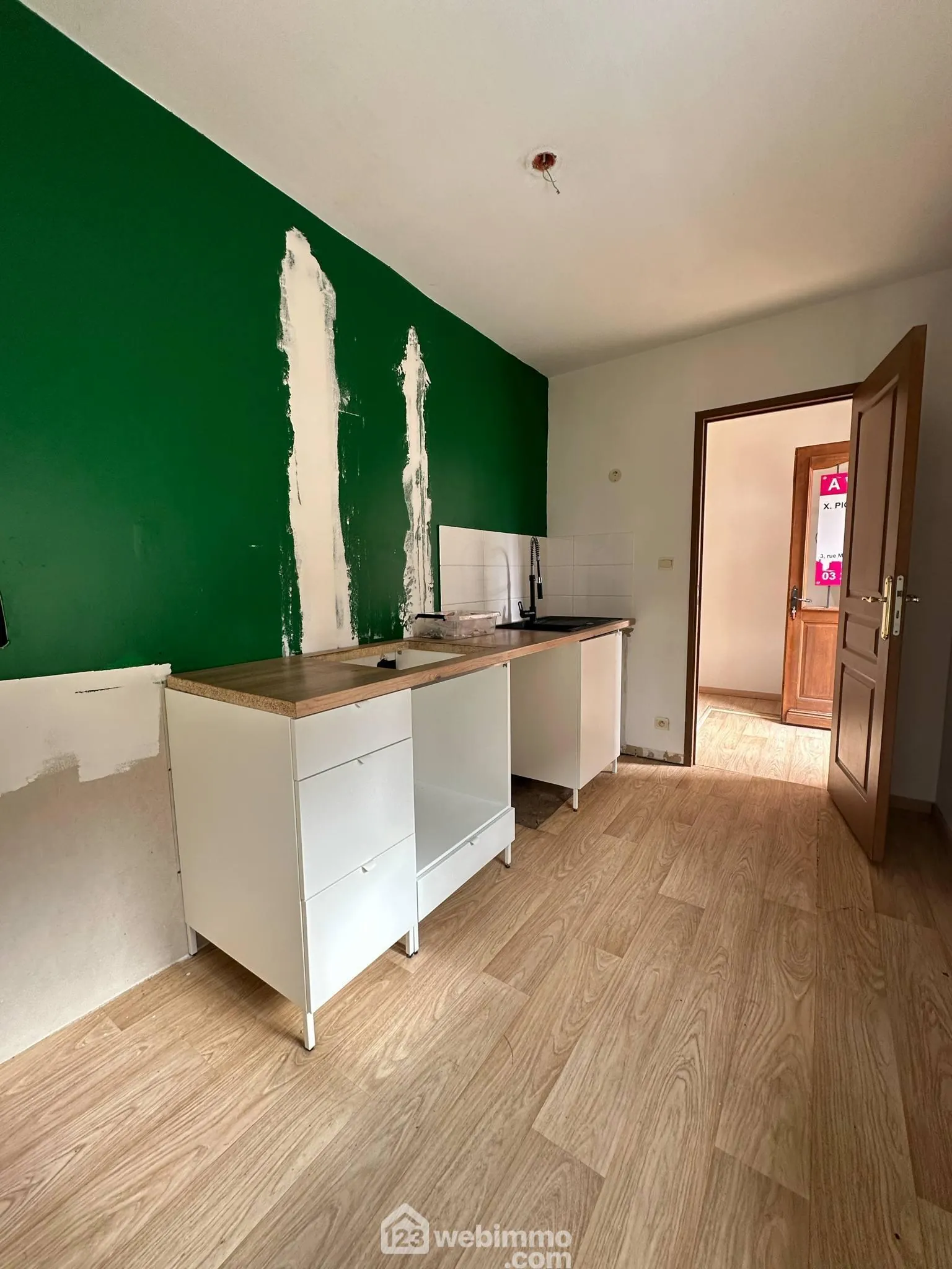 Investissement immobilier rare à Mauregny-en-Haye - 306 m² avec potentiel locatif 