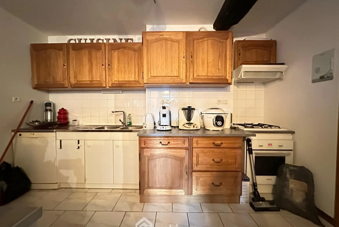 Investissement immobilier rare à Mauregny-en-Haye - 306 m² avec potentiel locatif 
