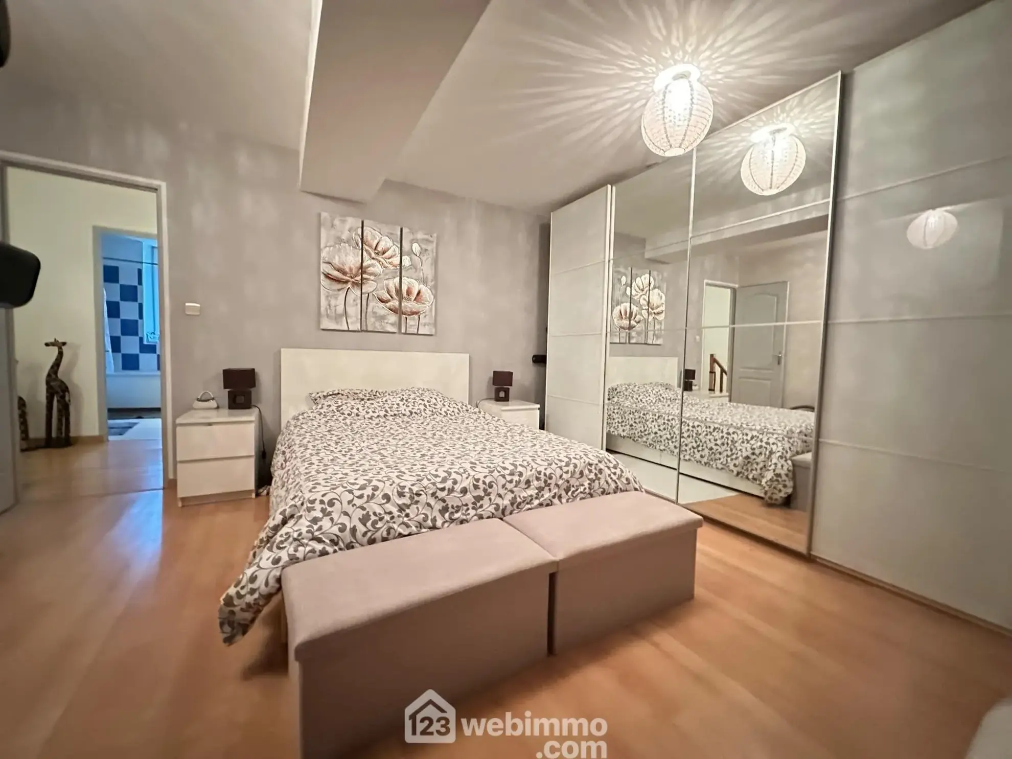 Investissement immobilier rare à Mauregny-en-Haye - 306 m² avec potentiel locatif 