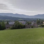 Terrain à bâtir de 585 m² à Albens, idéalement situé avec permis accepté