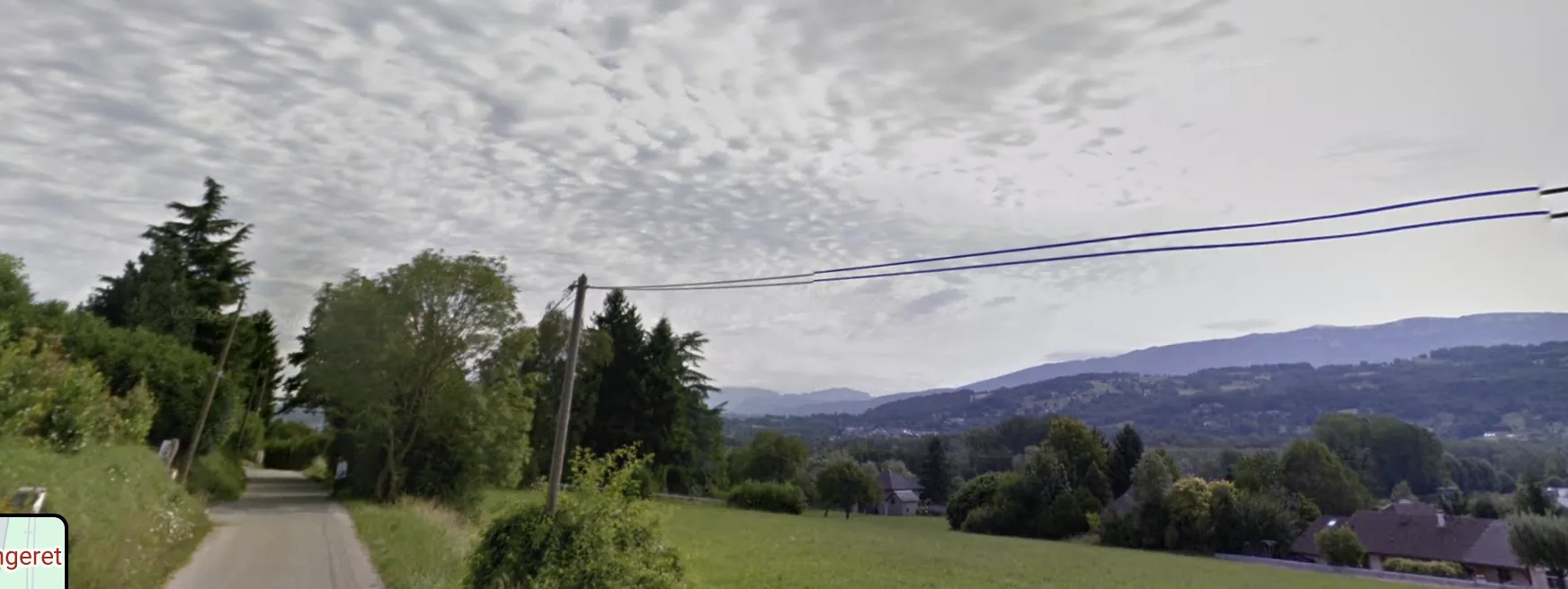 Terrain à bâtir de 585 m² à Albens, idéalement situé avec permis accepté 