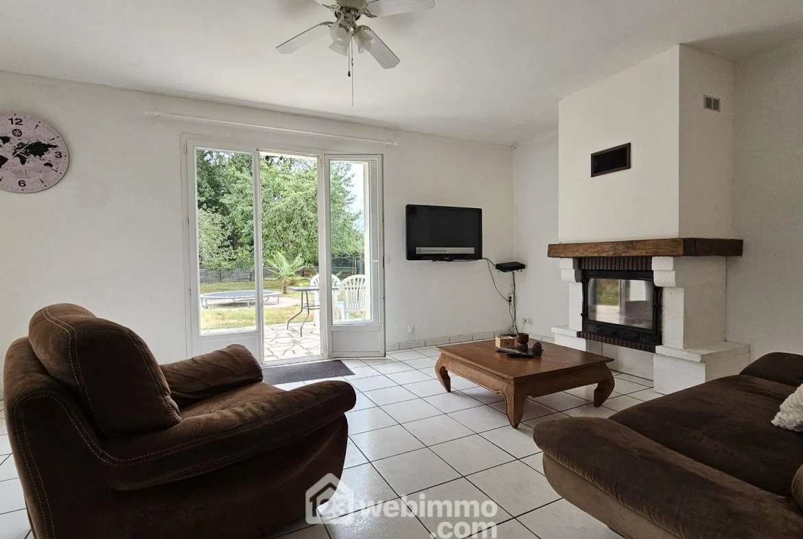 Maison de plain-pied à Baudreix de 86 m² avec terrain arboré 